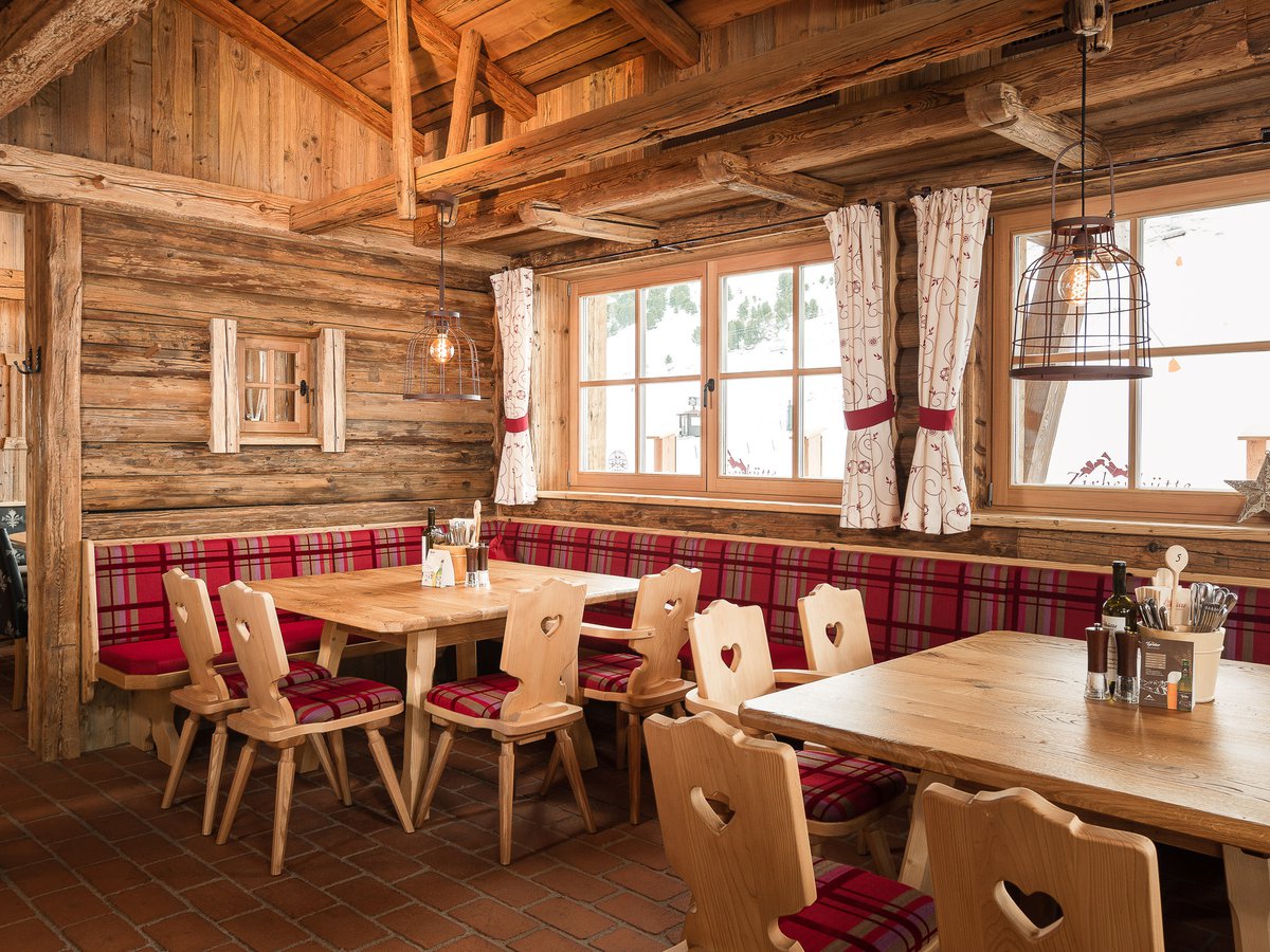 016_Zirbenhütte_DEZ2019(C)PALE-Manuel.jpg
